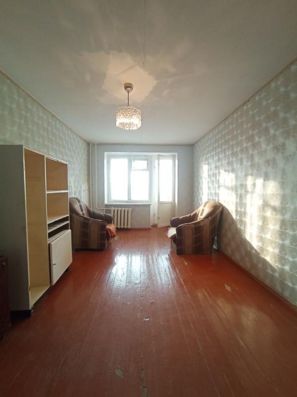 Продается 2-х комнатная квартира на 8-м этаже в кирпичном доме в самом востребованном районе города - Новотроицк