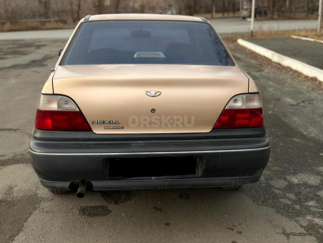 Продам Daewoo Nexia (люкс)2002г без ДТП.
2 собственника 
Двигатель работает отлично без нареканий - Орск