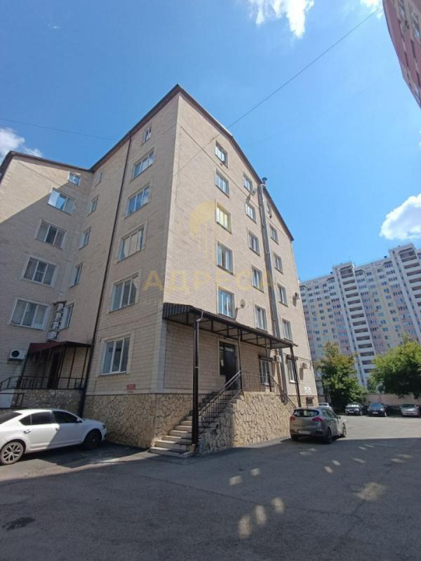 Предлагаем вашему вниманию стильную и уютную евротрехкомнатную квартиру площадью 85,3 кв. - Оренбург