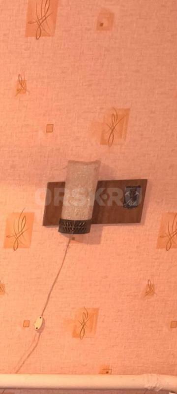 Продам спальный гарнитур цвет орех б/у в хорошем состоянии. - Орск