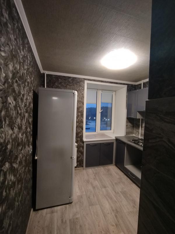 Двухкомнатная  квартира в кирпичном доме. - Новотроицк