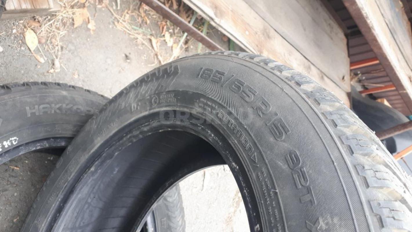 Продам шипованные шины нокия хаккапеллита 8,размер 185/65/15. - Орск
