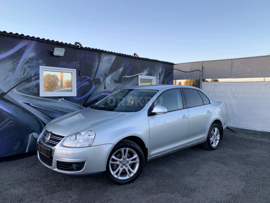 В ПРОДАЖЕ VOLKSWAGEN GETTA. 
2010 года в отличном техническом и внешнем состоянии. - Орск