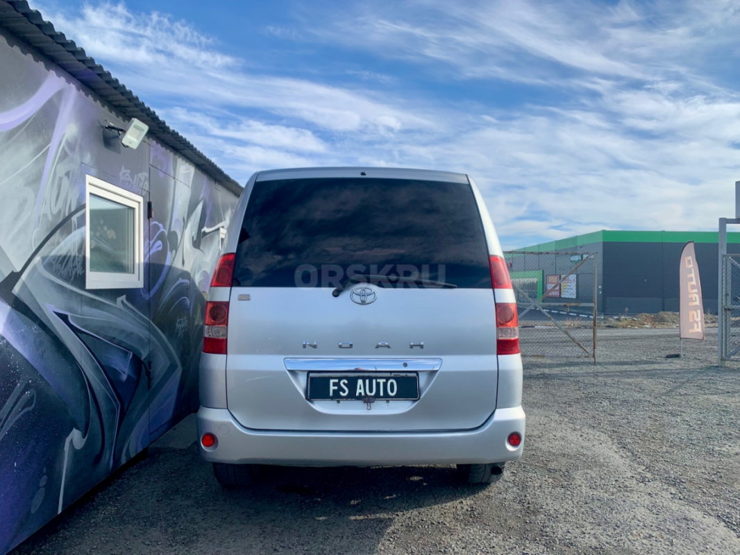 РАБОТАЕМ НА КАЧЕСТВО
В ПРОДАЖЕ 
 Toyota Noah 
Год - 2003
Двигатель - 2.0 бензин  152 л.с. - Орск
