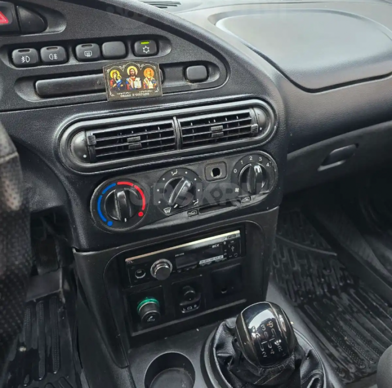 Продаю автомобиль в отличном состоянии с документами всё в порядке машина не битая не крашена вложен - Орск