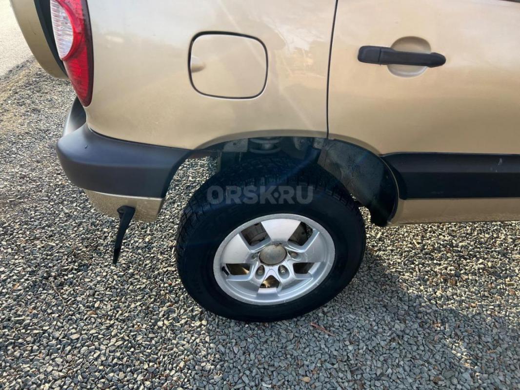 Продаётся Shevrolet Neva г 2005
Полный привод 4*4
Заводской окрас кузова! - Орск