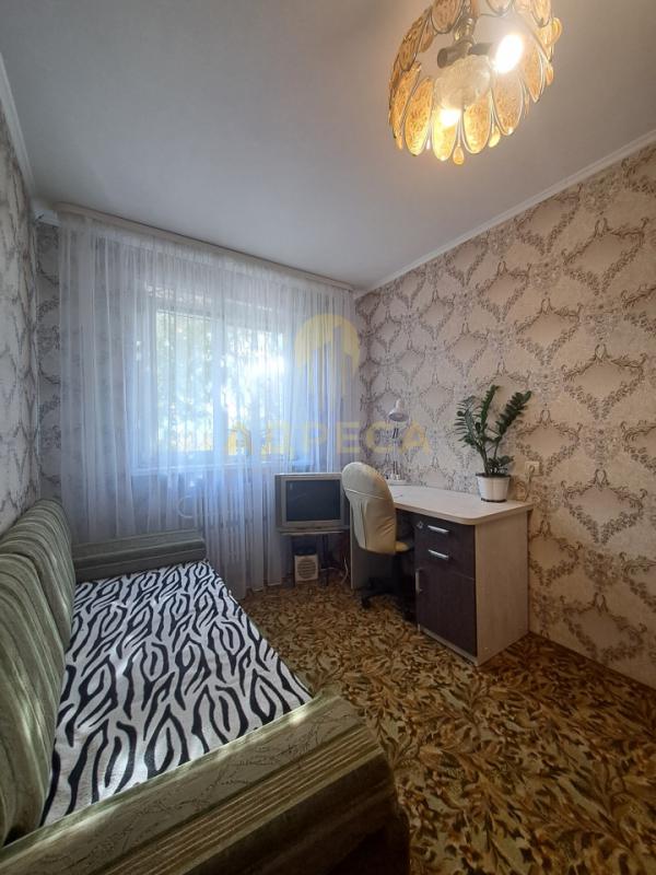 Продаётся двухкомнатная квартира в спокойном спальном районе с развитой инфраструктурой! - Оренбург