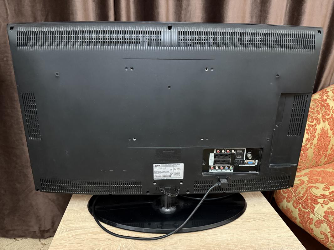 Телевизор Samsung LE-32S81B. - Новотроицк