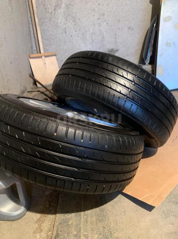 В отличном состоянии 
215/55/17 - Орск