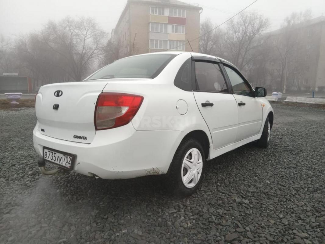 ВАЗ (LADA) Granta 1.6 MT, 2014год
КОНДИЦИОНЕР
передние стеклоподъемники, электроусилитель руля
фа - Гай