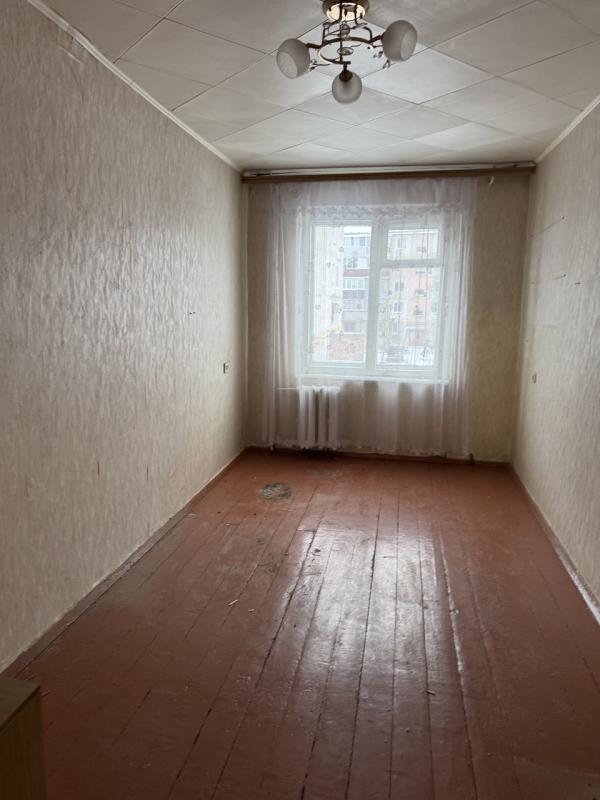 В продаже отличный вариант 2-х комнатной квартиры, на самом востребованном 2-ом этаже по ул. - Новотроицк