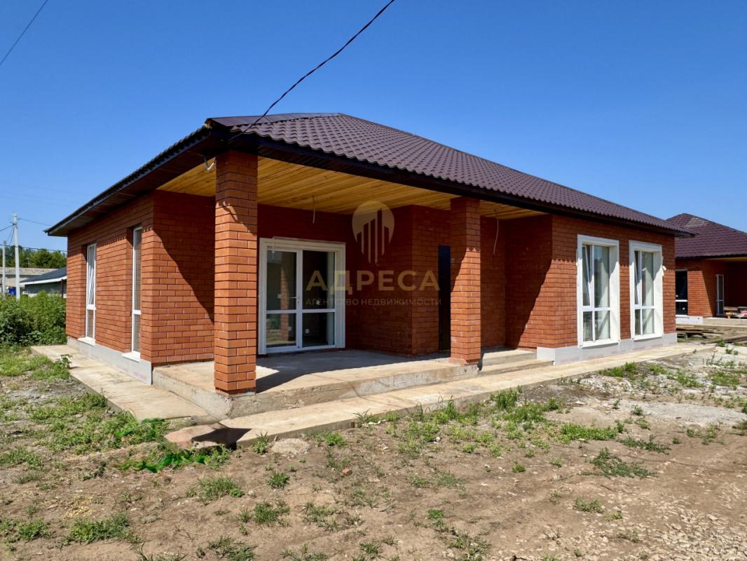 Предлaгaeм к продаже новый дoм в п. - Оренбург