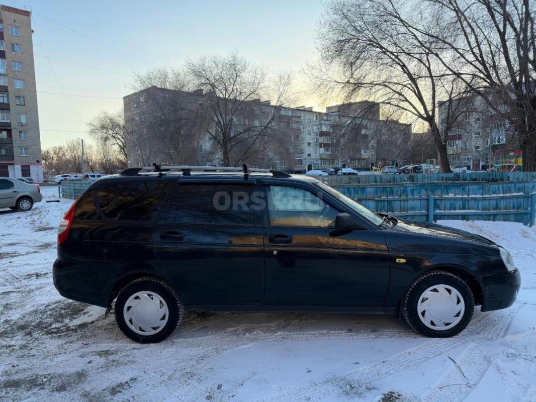 Продам приору 
Торг у машины состояние хорошее - Орск