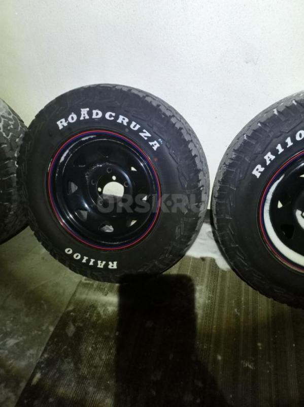 Продам комплект колёс 235/70-R16, гребут и летом и зимой. - Гай