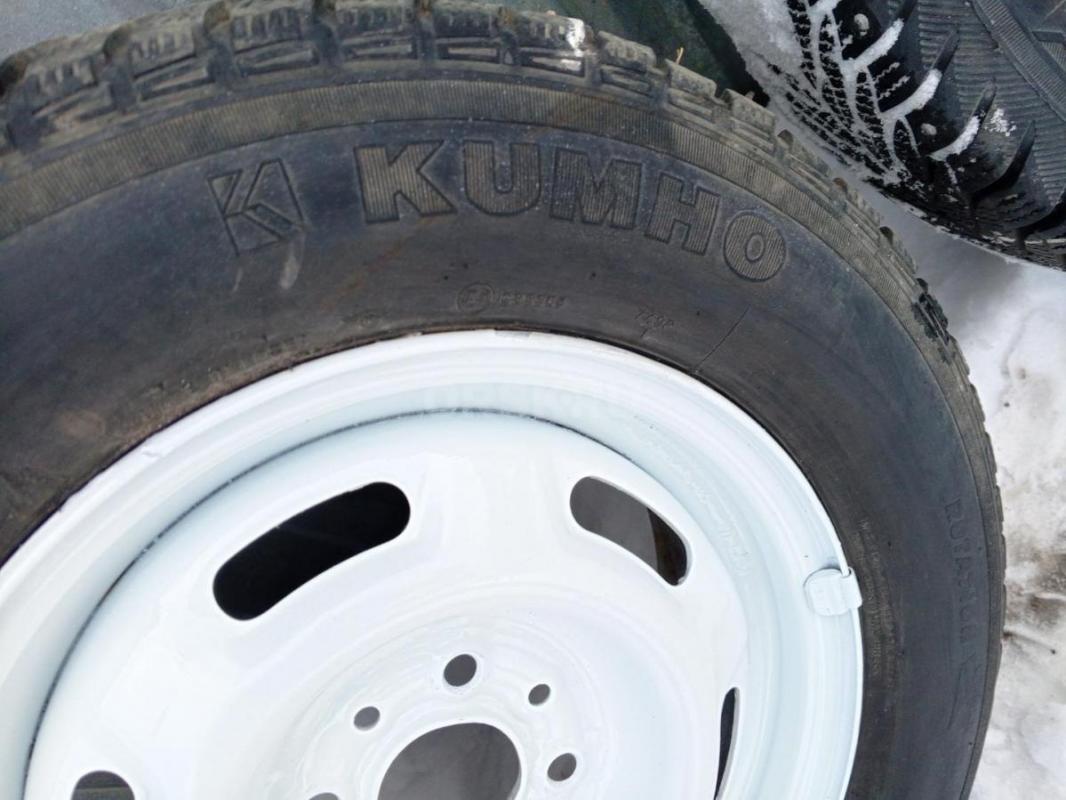 Продам зимние колеса в сборе на дисках 175/70 R13 - Орск