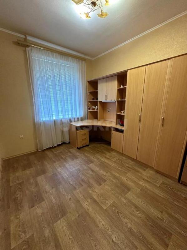 Вашему вниманию предлагается уютная 3-х комнатная квартира СТАРОГО ТИПА в самом сердце Орска, в райо - Орск