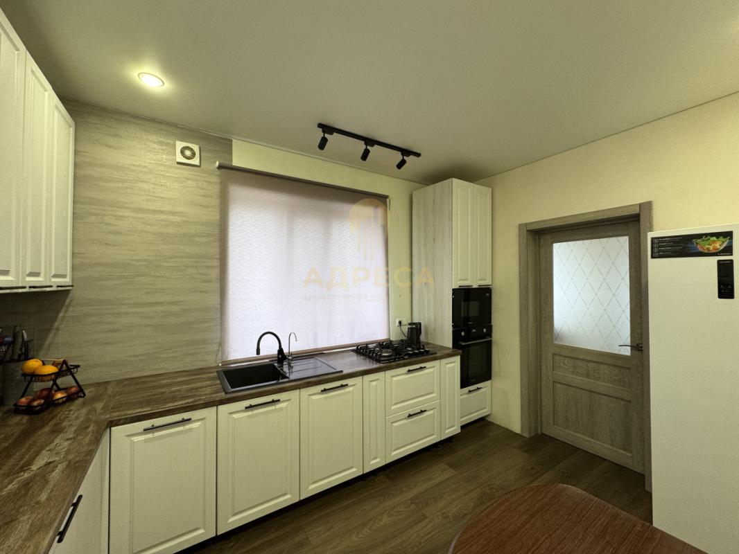 Пpедлaгаем уютный ДОМ с ремонтом в п. - Оренбург