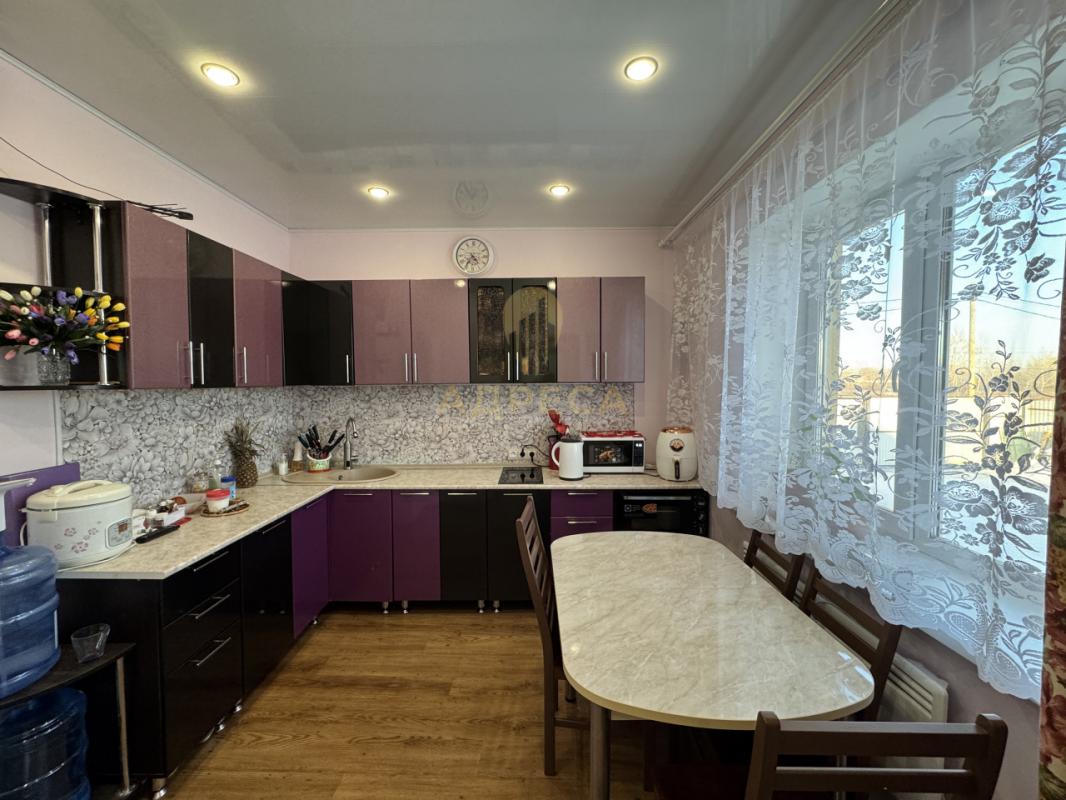 ТЕПЛЫЙ ДОМ С БАНЕЙ, 2-х этажный, круглогодичного проживания (Дубки). - Оренбург