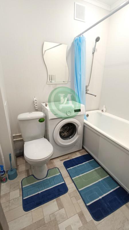 Продам квартиру в развитом районе города Орска, дом МЖК 1992 года постройки. - Орск