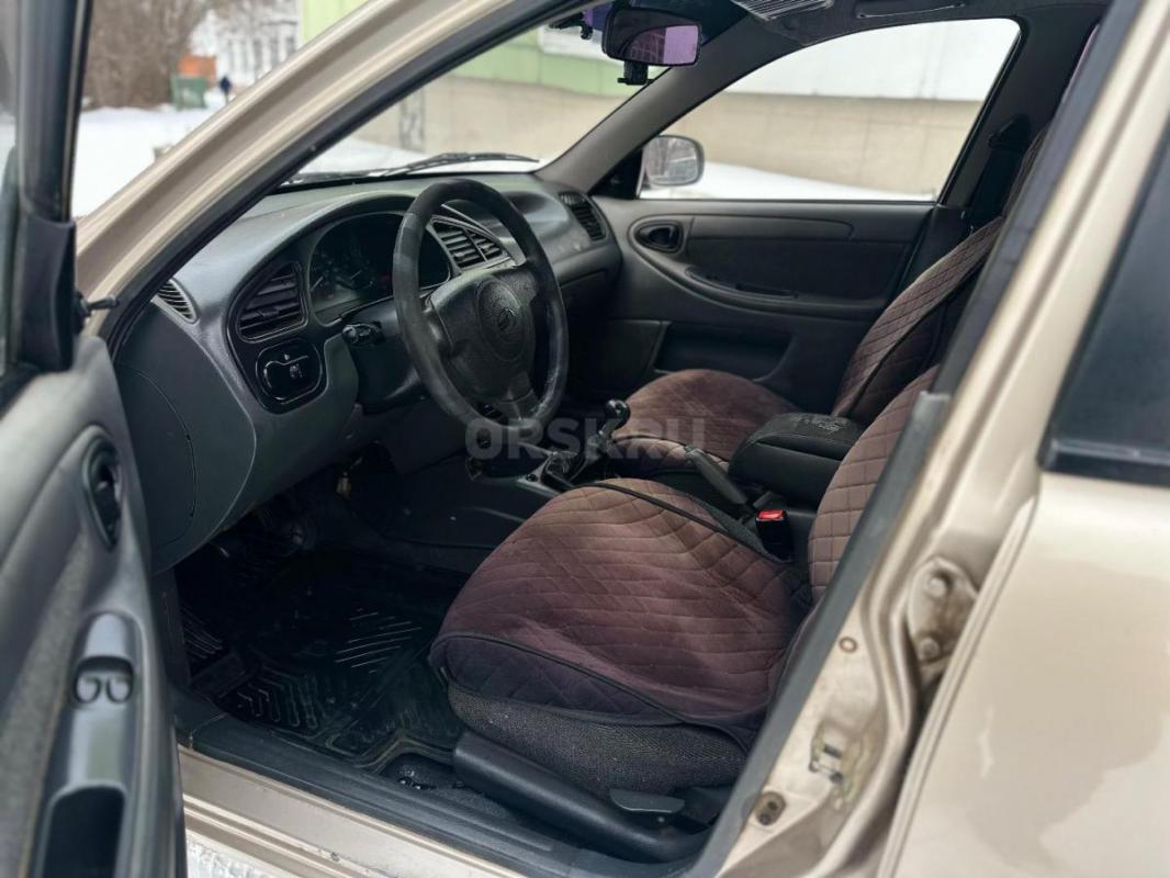 Продам Chevrolet Lanos (Zaz Chance) 2012г без ДТП,в родном окрасе,кузов оцинкованный.
3собственника - Орск