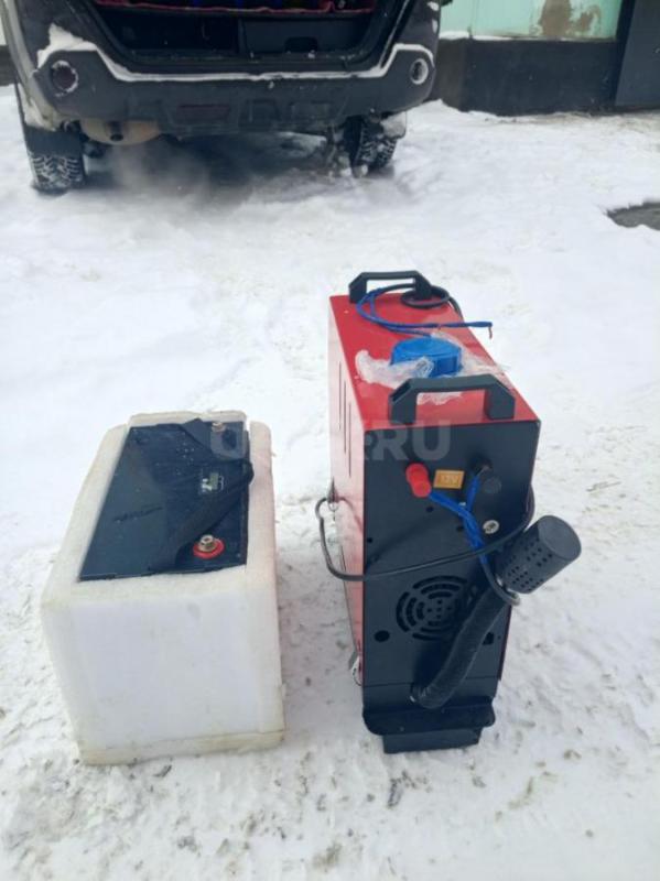 Продам дизельную автономку 5 киловатную с окомулятором и зарядное устройство . - Орск