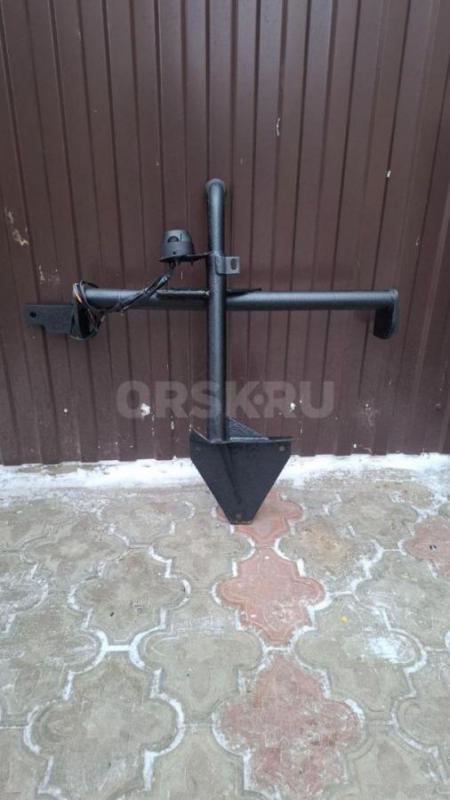 Продам фаркоп ТСУ на лада приора, в отличном состоянии, с розеткой, подойдёт на любой кузов, а так ж - Орск