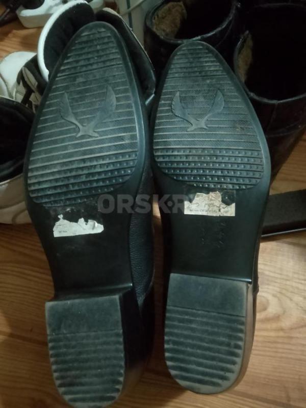 Новые летние импортные 43 размер, натуралки,высокий каблук, надевал один раз на свадьбу был в помеще - Орск