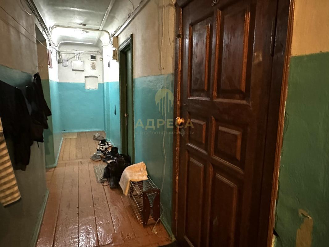 Продается комната в центре города, на против ОГУ по пр. - Оренбург