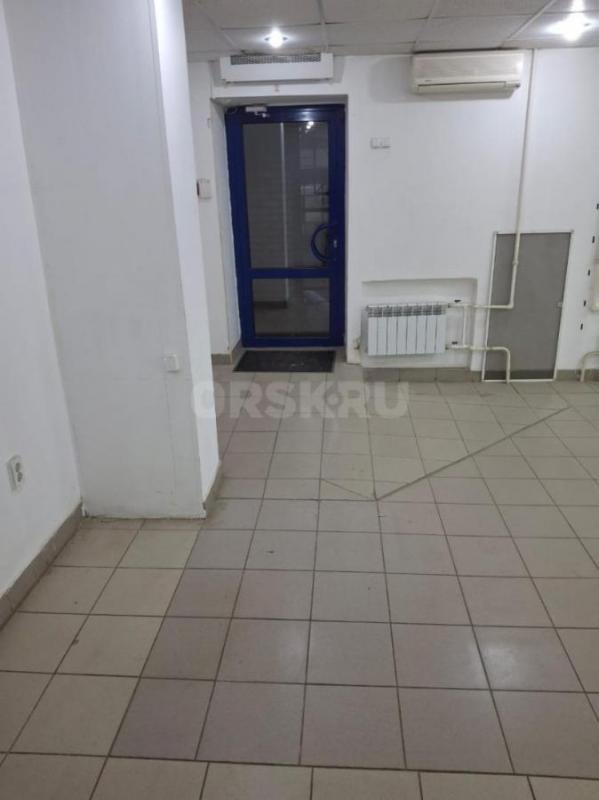 Сдам в аренду помещение под офис, магазин 89 кв. - Орск