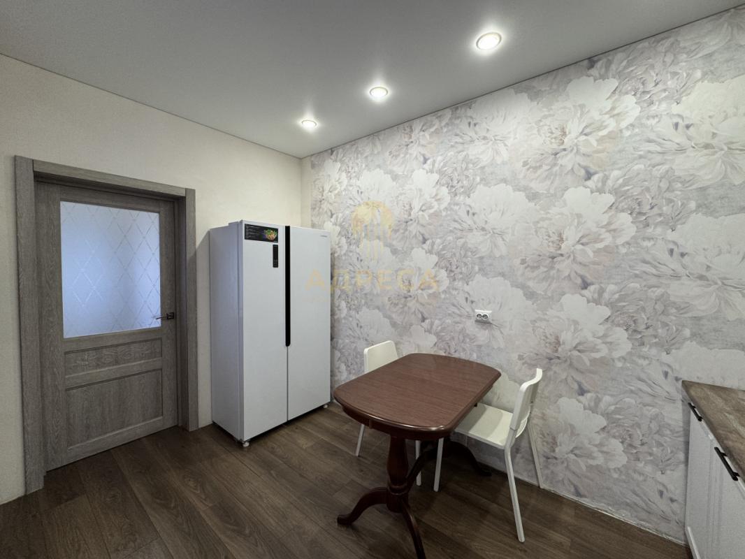 Пpедлaгаем уютный ДОМ с ремонтом в п. - Оренбург