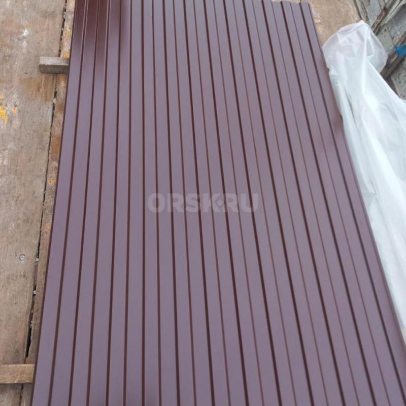 Продам профлисть новый цвет,, шоколад, красное, вино слоновая кость , ширина 1,165м на 2м тольщина 0 - Орск