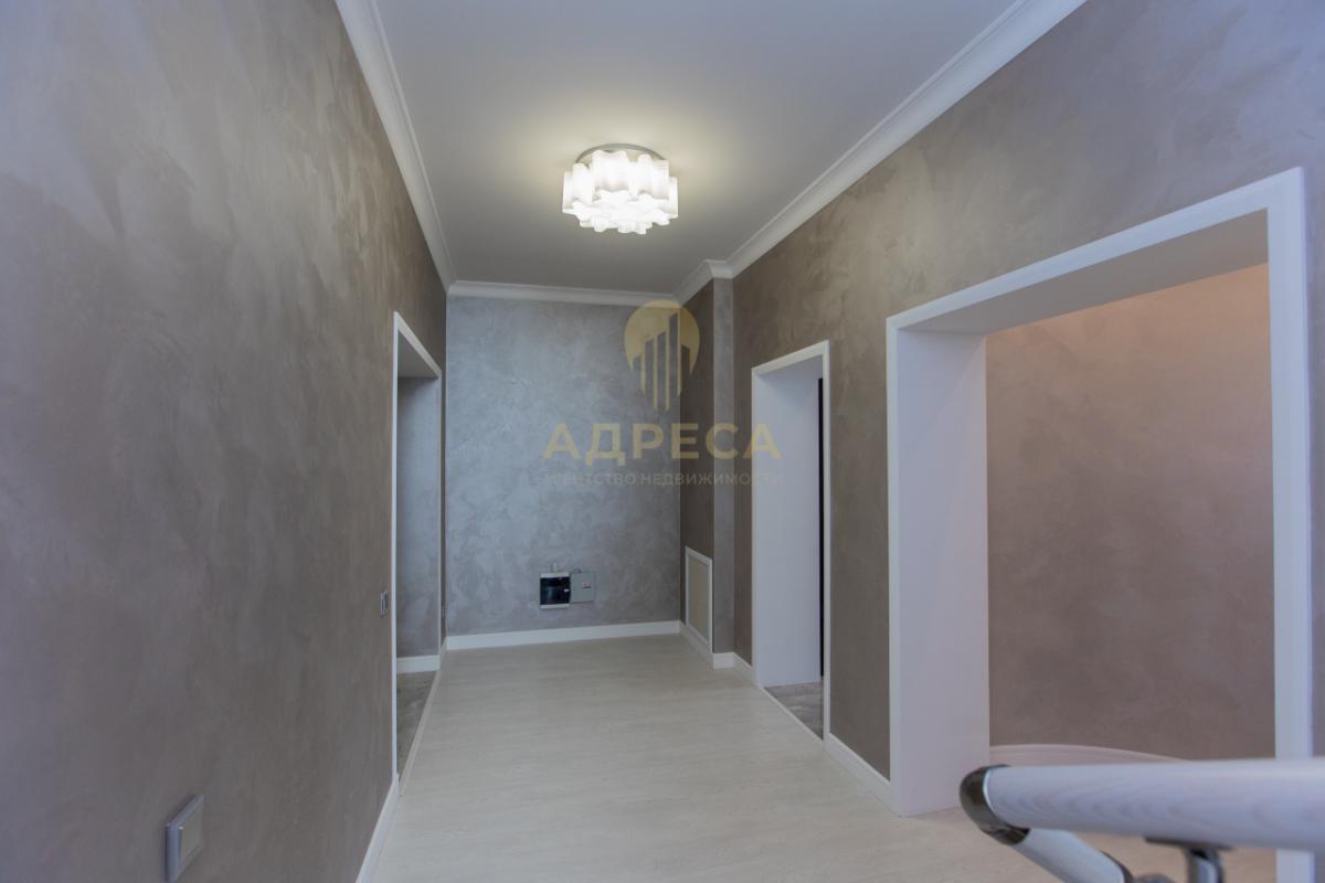 Продаётся просторный таунхаус в современном жилом комплексе &laquo;Крона&raquo;Предлагаем ст - Оренбург