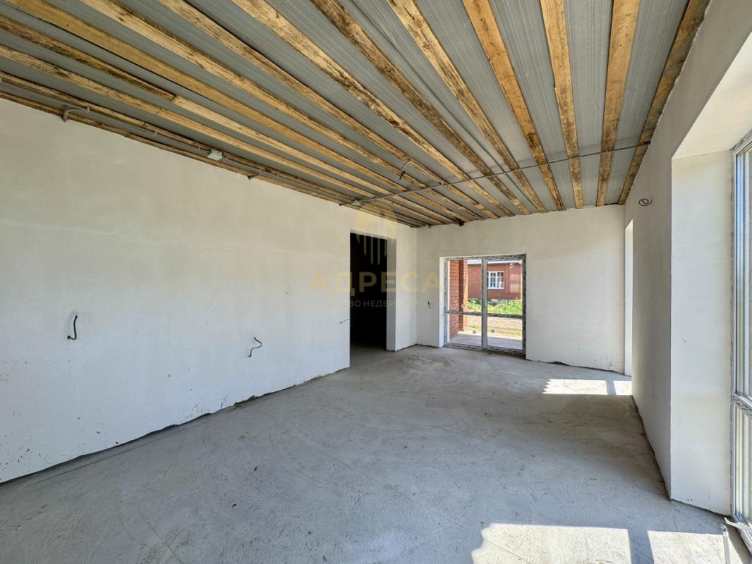 Предлaгaeм к продаже новый дoм в п. - Оренбург