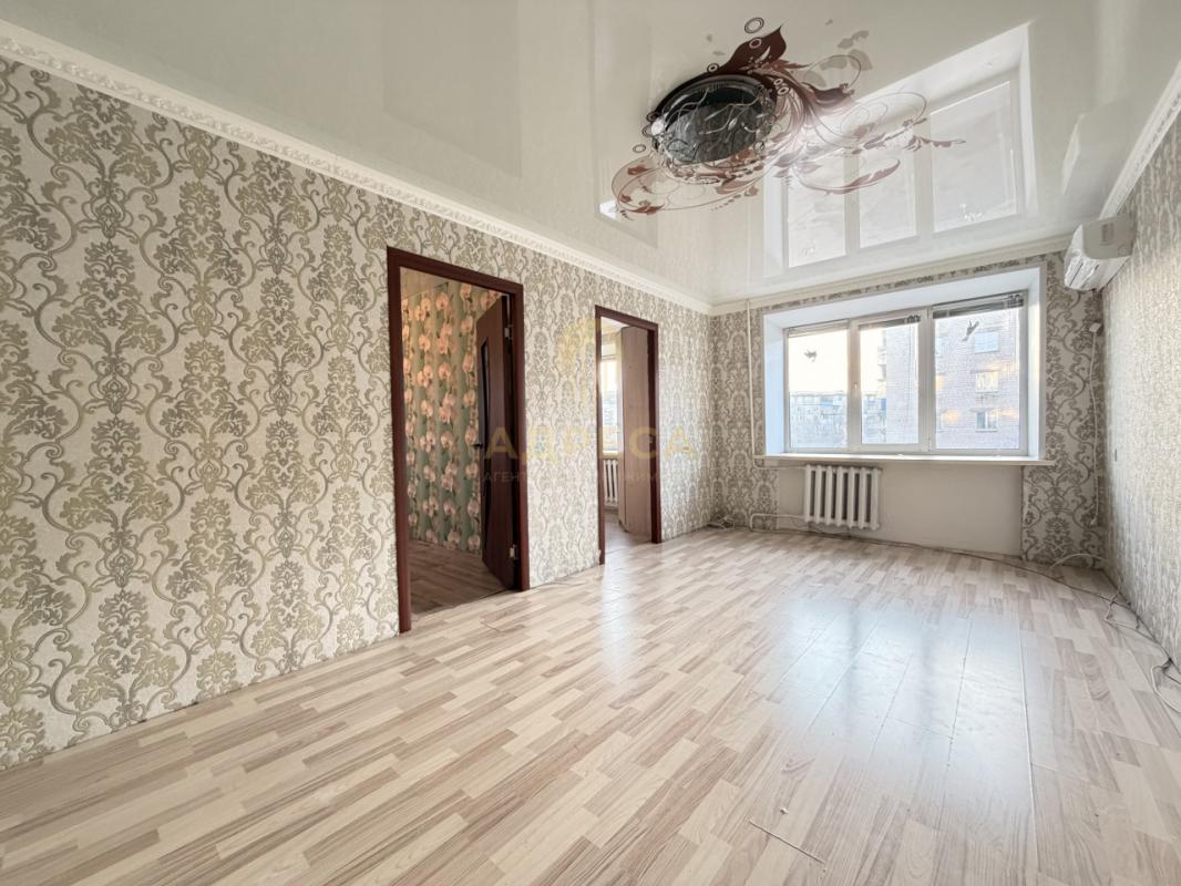 Продаётся просторная 3-х комнатная квартира на 2 этаже 5-ти этажного КИРПИЧНОГО дома. - Медногорск