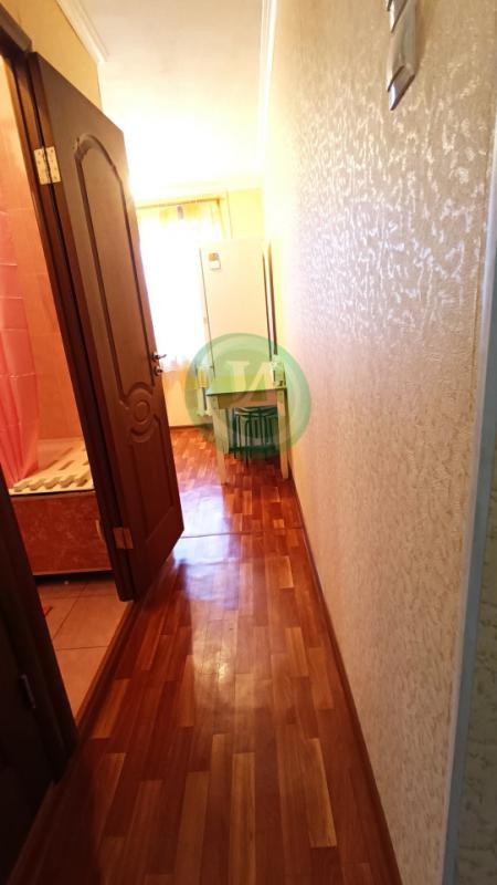 Продам  3-х  комнатную квартиру в самом центре города Орска на  улице Краматорская 16
 - этаж 1/5;- - Орск