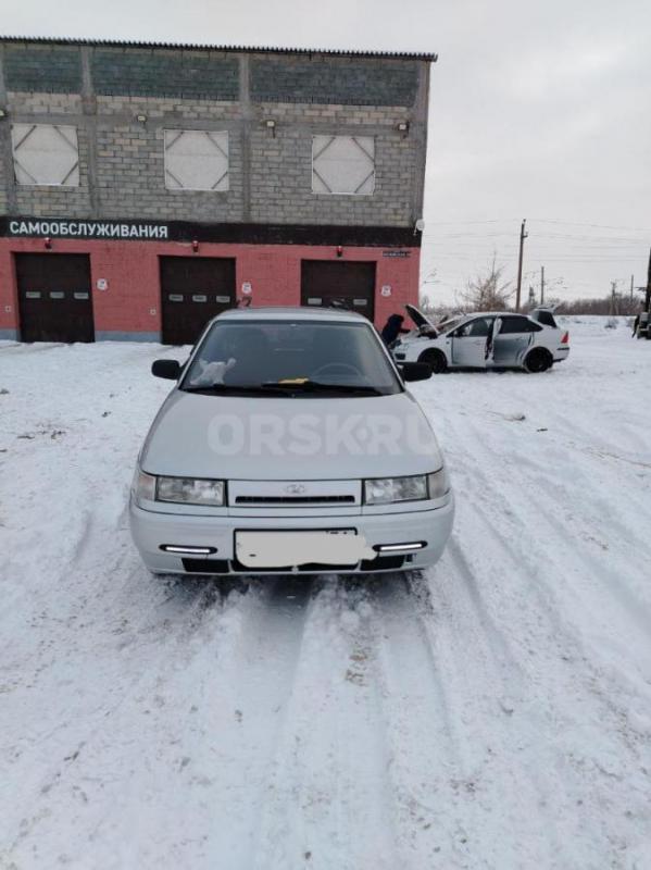 Продам ваз-2111
2004 г
Экспортная
3 - хоз
Без ДТП
Все стёкла родные включая лобовое
Дно, порог - Орск