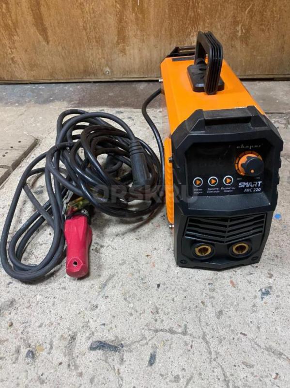 Сварочный инвертор Сварог ARC 220 REAL SMART предназначен для ручной и аргонодуговой дуговой сварки. - Орск