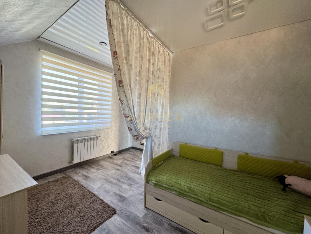 Предлагаем Вaшeму вниманию БОЛЬШОЙ ДОМ с ремонтом и мебелью, С ГАРАЖОМ по хорошей цене! - Оренбург