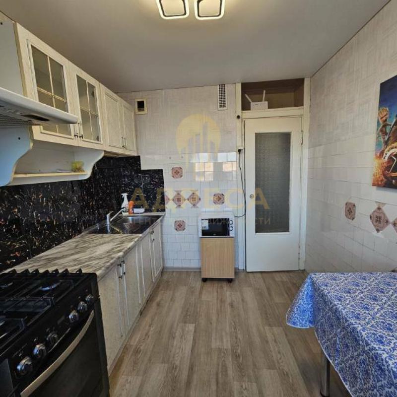 Предлагаем вашему вниманию 3 комнатную квартиру в престижном районе нашего города! - Оренбург