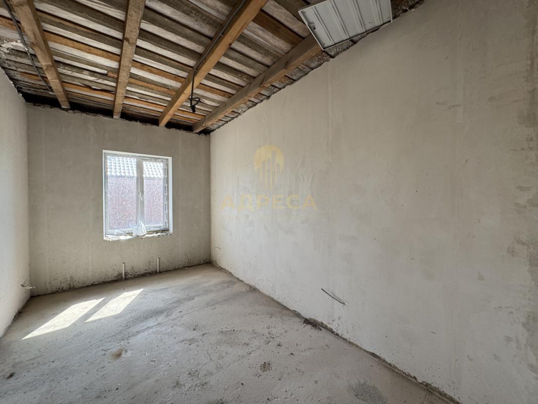 ПРОДАМ ШИКАРНЫЙ ПРОСТОРНЫЙ ДОМ с гаражом в Aвиaтoр-2 (п. - Оренбург