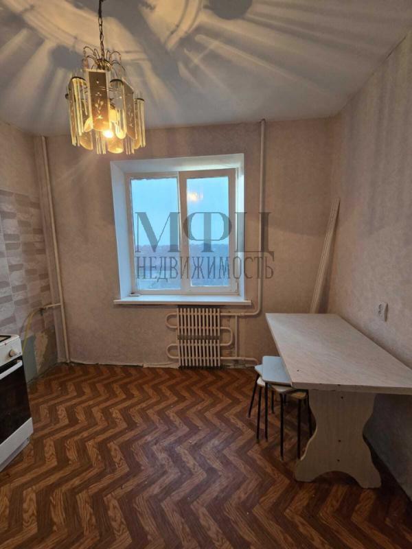 Продается отличная квартира улучшенной планировки 6/9 эт. - Орск