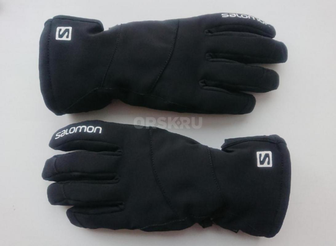 Перчатки Salomon размер S, мембрана Core Tex, утеплитель Thermolite(цена в магазине 14 т.) 

Когда - Орск