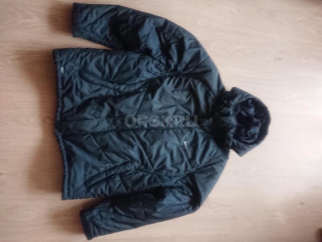 Куртка NIKE оригинал утепленная размер L.хорошее состояние - Орск