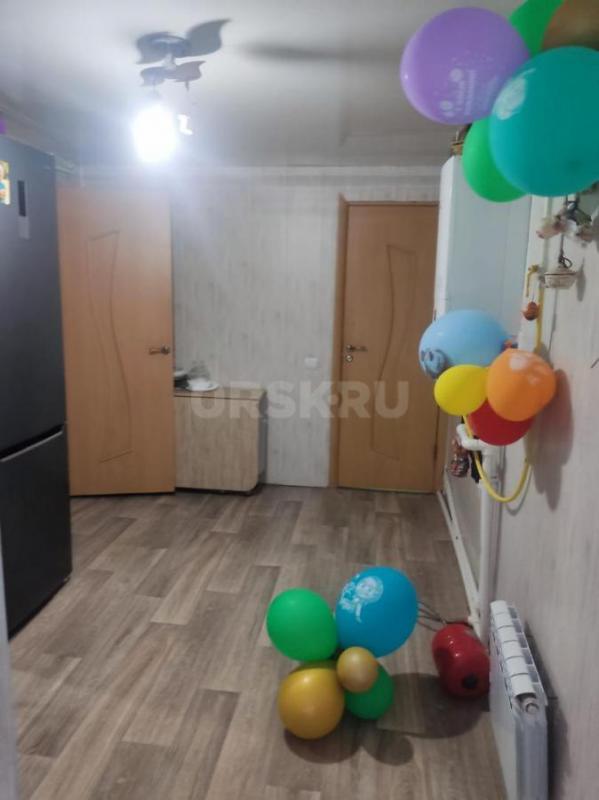 Продам дом: уютный, теплый, чистый. 2 спальни и кухня гостиная. - Орск