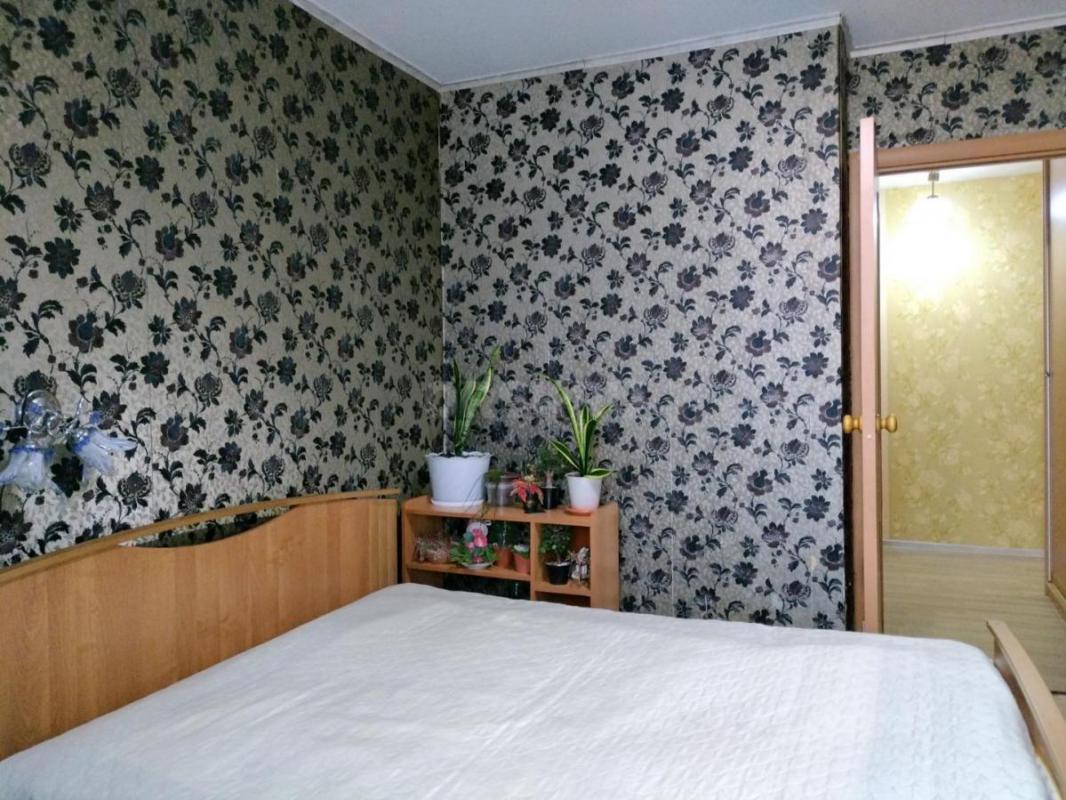 Продаю 3х комнатную квартиру, улучшенной планировки. - Орск