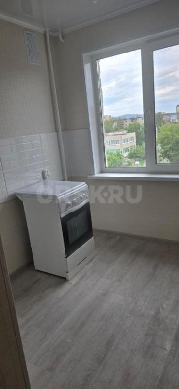 Продам 3-к квартиру 4/5 эт. - Орск