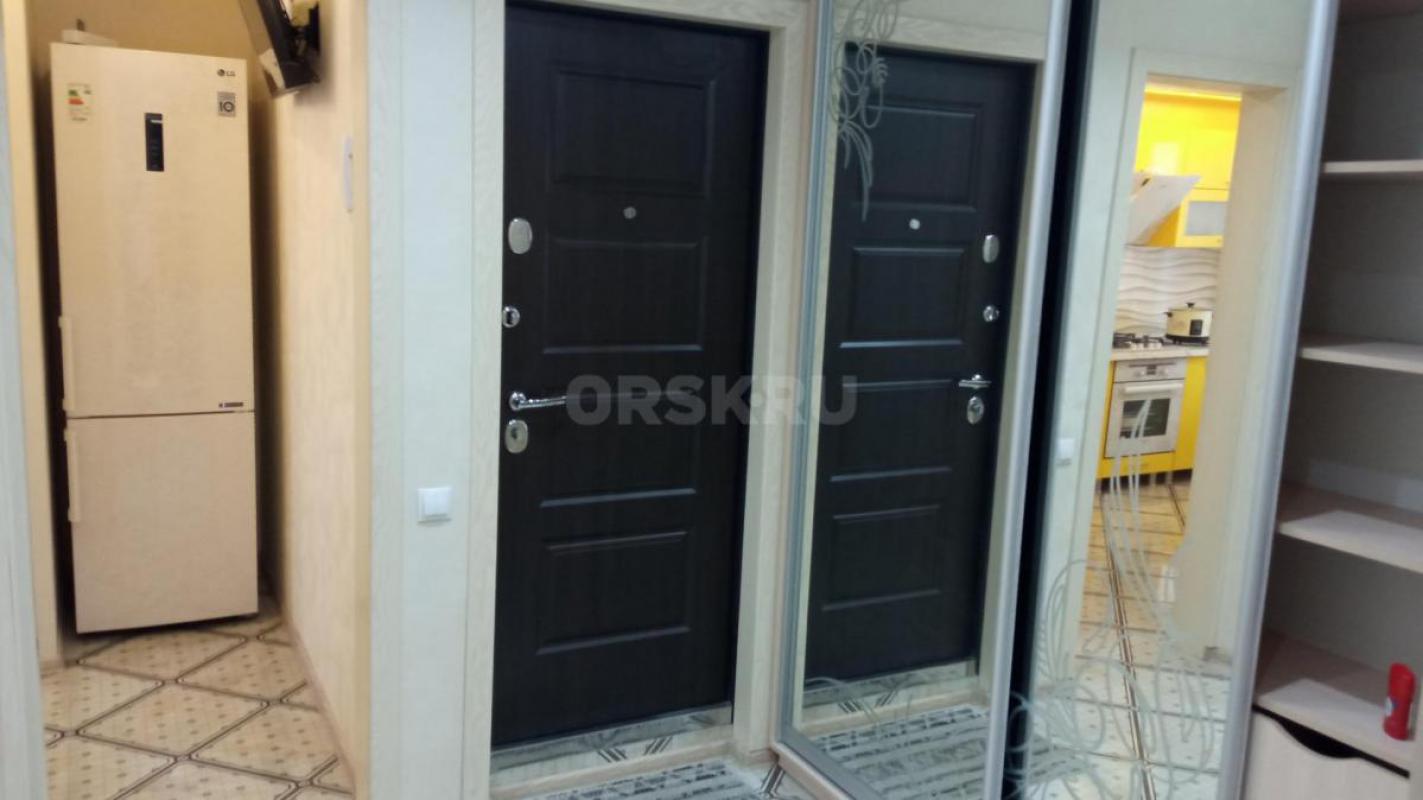 Продам 3 комн. - Орск