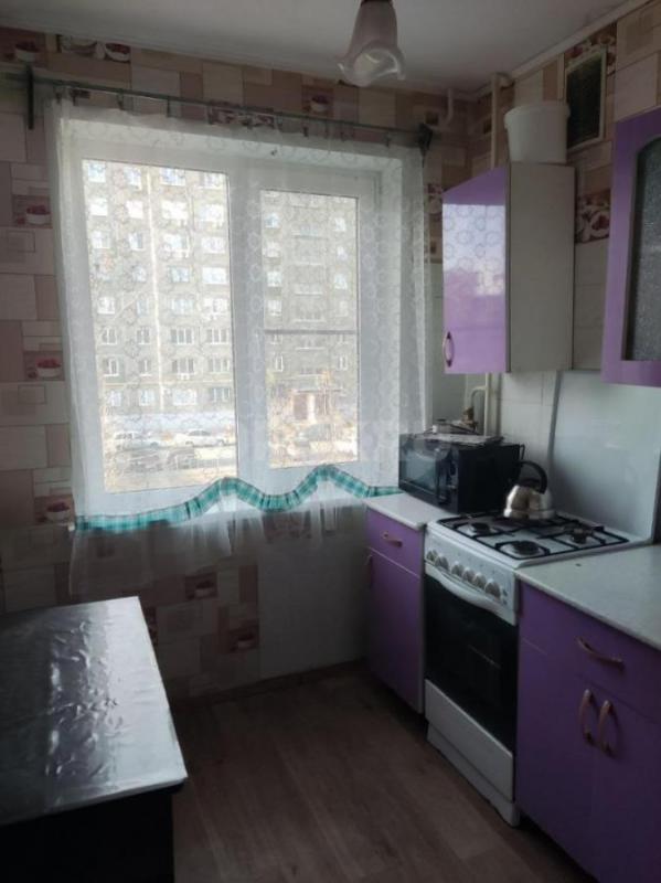 Сдам 4 комн квартиру на длительный срок. - Орск