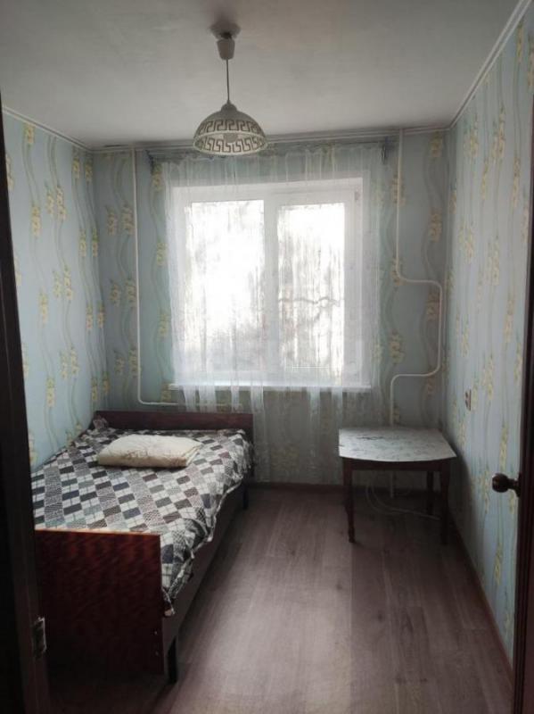 Сдам 4 комн квартиру на длительный срок. - Орск