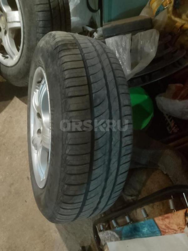 О т Волги 105 заднее стекло900руб. - Орск